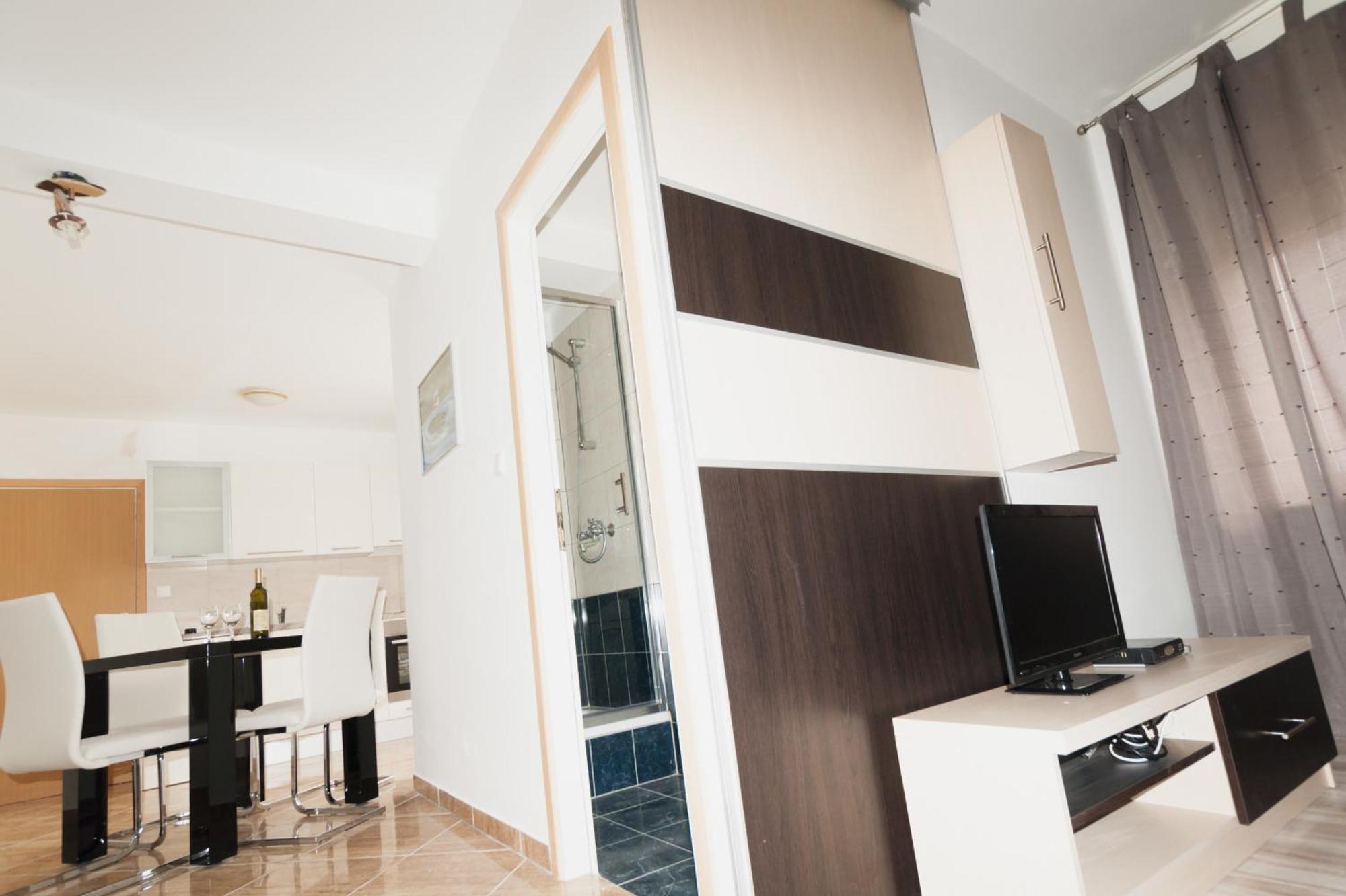 Apartments Toka Petrcane Rom bilde